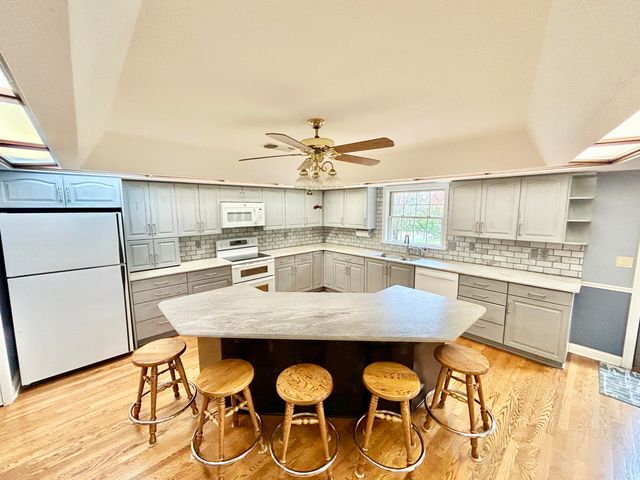 930 Winding Ridge Drive, Somerset, KY 42503