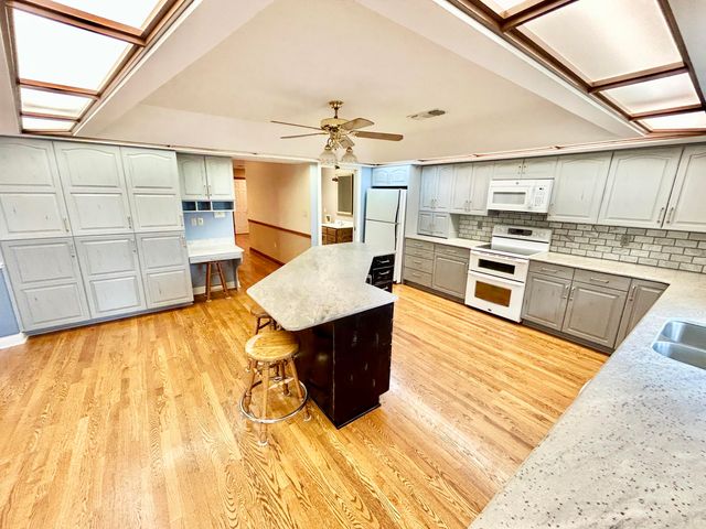 930 Winding Ridge Drive, Somerset, KY 42503