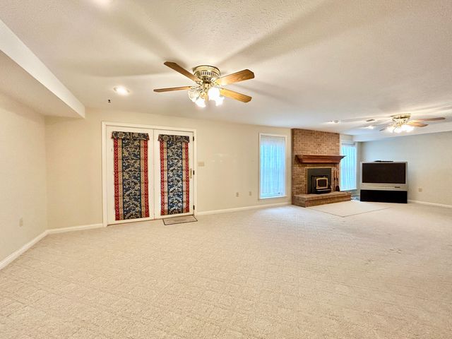 930 Winding Ridge Drive, Somerset, KY 42503