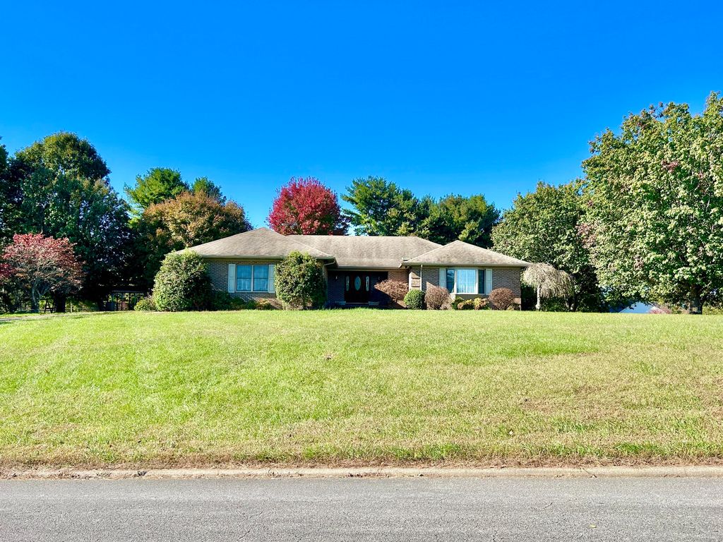 930 Winding Ridge Drive, Somerset, KY 42503