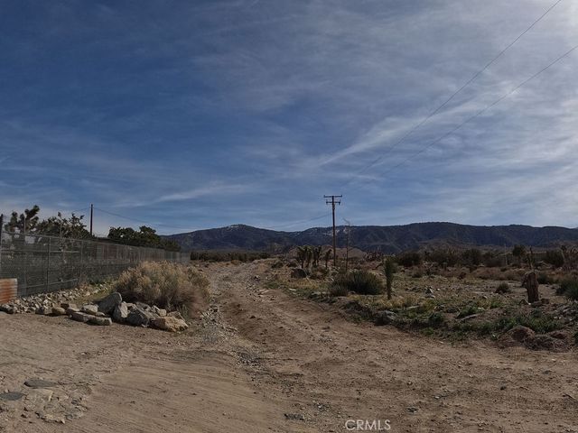 30000 Buchannon Ranch Road, Llano, CA 93544