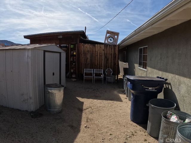 30000 Buchannon Ranch Road, Llano, CA 93544