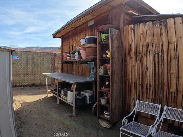 30000 Buchannon Ranch Road, Llano, CA 93544