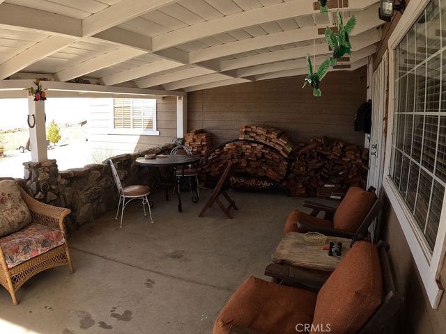 30000 Buchannon Ranch Road, Llano, CA 93544