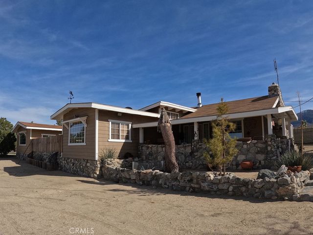 30000 Buchannon Ranch Road, Llano, CA 93544
