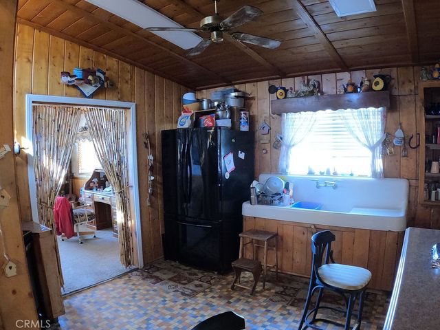 30000 Buchannon Ranch Road, Llano, CA 93544