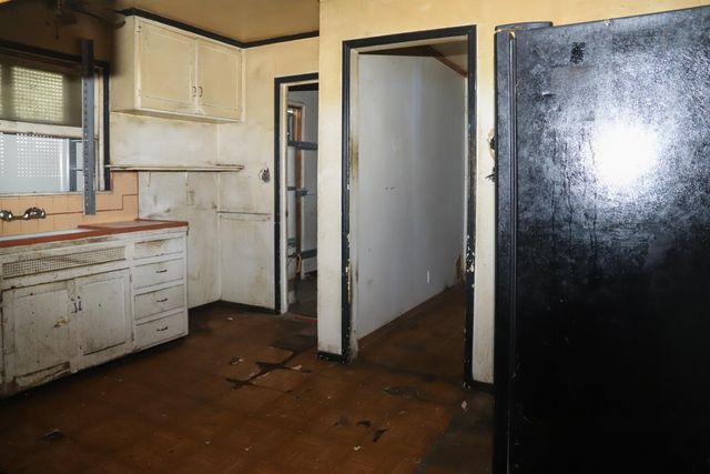 108 N 9th Street, Fresno, CA 93702