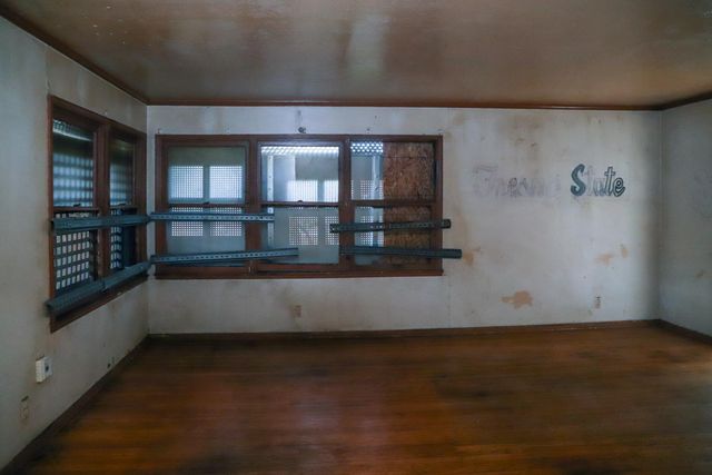 108 N 9th Street, Fresno, CA 93702