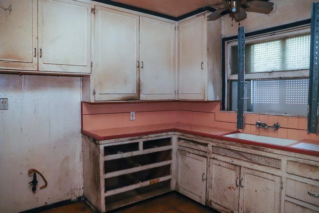 108 N 9th Street, Fresno, CA 93702