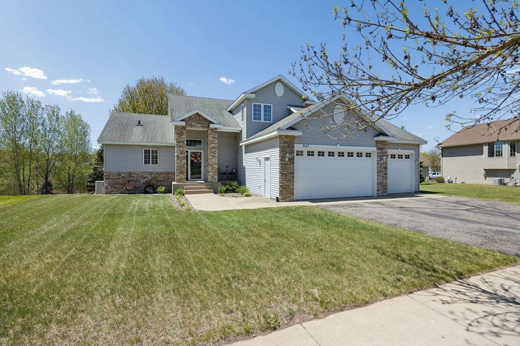 3007 Crescent Ridge Trail, Saint Cloud, MN 56301