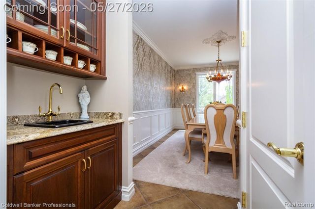 57177 Covington Drive, Washington, MI 48094