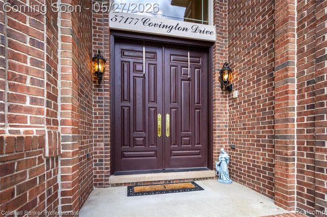 57177 Covington Drive, Washington, MI 48094