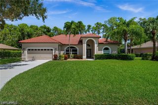 2127 Imperial CIR, Naples, FL 34110