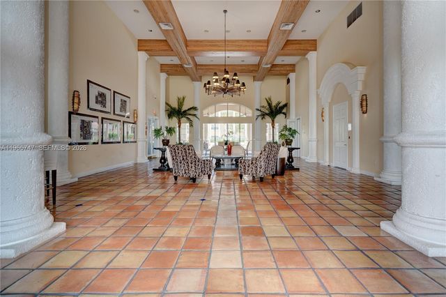 230 SW 117th Ter 11108, Pembroke Pines, FL 33025