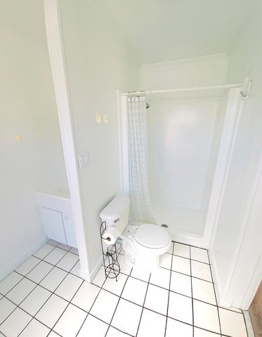 117 W Pasco Lane, Cocoa Beach, FL 32931