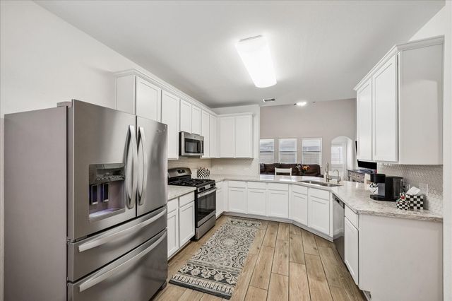 1189 Bluebonnet Trail, Bellville, TX 77418