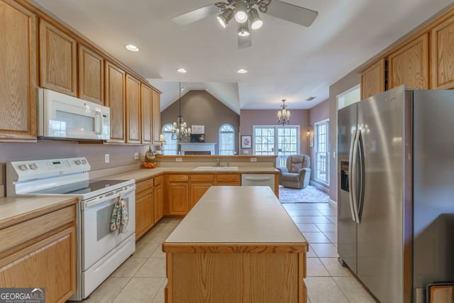 6506 Vista View Court, Flowery Branch, GA 30542