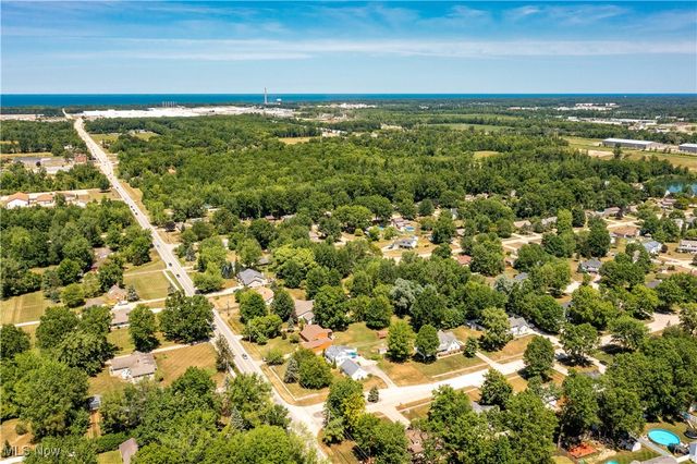 2565 Abbe Road, Sheffield Village, OH 44054