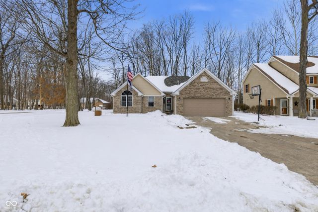 344 Patriots Landing, Coatesville, IN 46121