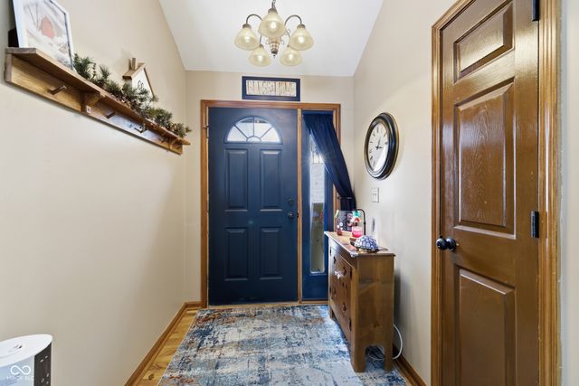 344 Patriots Landing, Coatesville, IN 46121