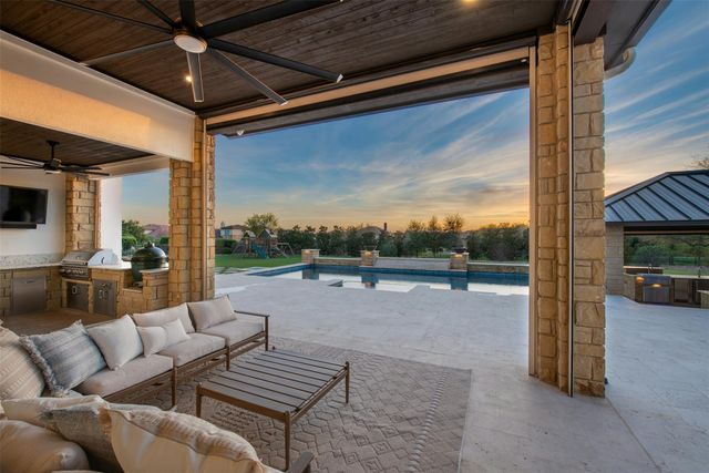 401 Brave Face ST, Leander, TX 78641