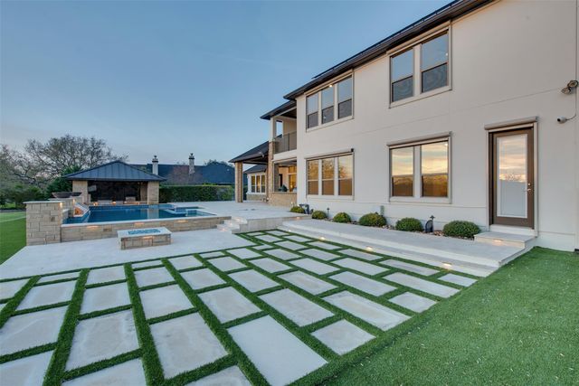 401 Brave Face ST, Leander, TX 78641