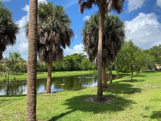 6992 SW 39th Street I101, Davie, FL 33314