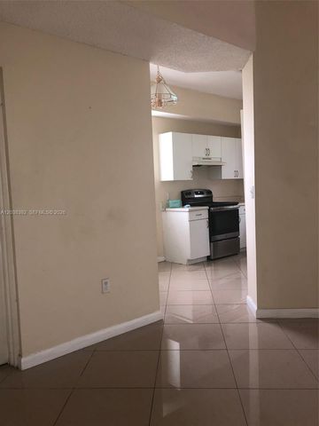 6992 SW 39th Street I101, Davie, FL 33314
