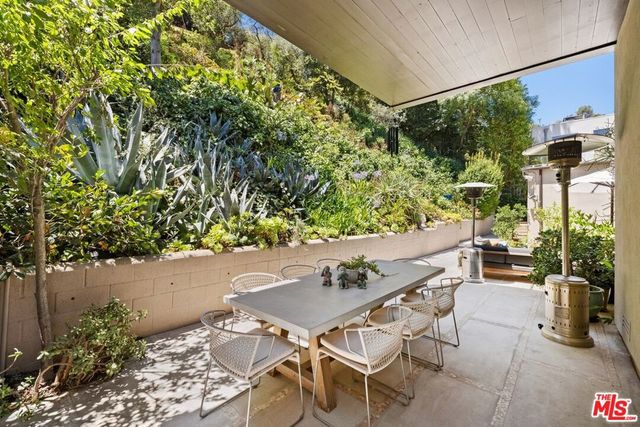 2509 Greenvalley Road, Los Angeles, CA 90046