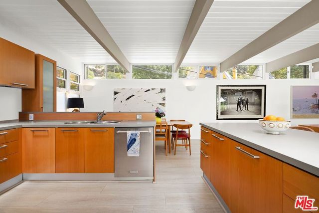 2509 Greenvalley Road, Los Angeles, CA 90046