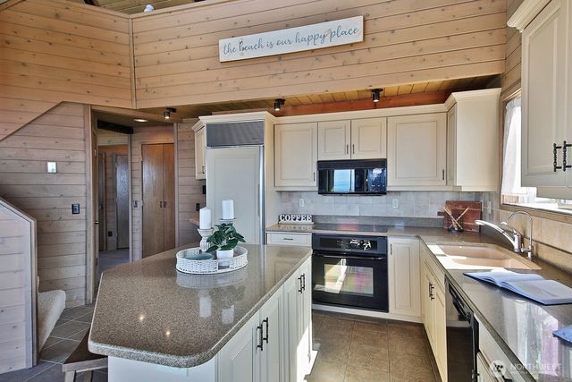 795 Fort Ebey Road, Coupeville, WA 98239