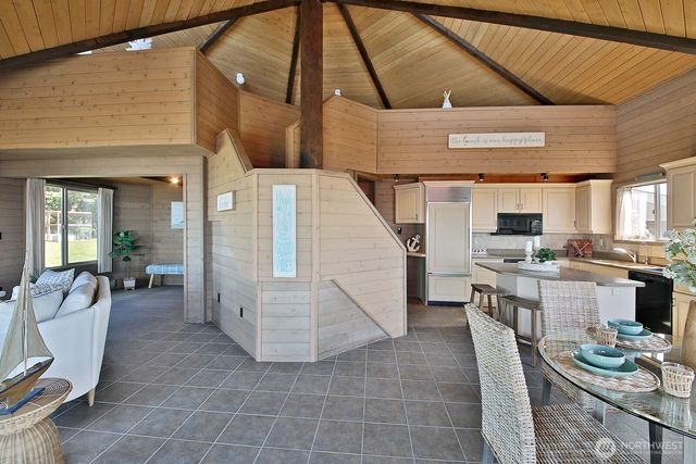 795 Fort Ebey Road, Coupeville, WA 98239