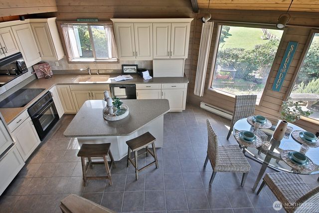 795 Fort Ebey Road, Coupeville, WA 98239