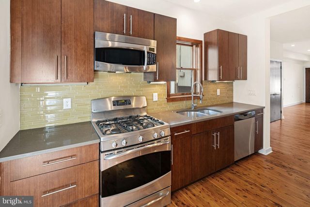 1245 E COLUMBIA AVE, Philadelphia, PA 19125