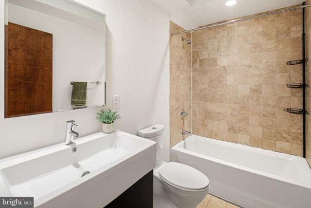 1245 E COLUMBIA AVE, Philadelphia, PA 19125