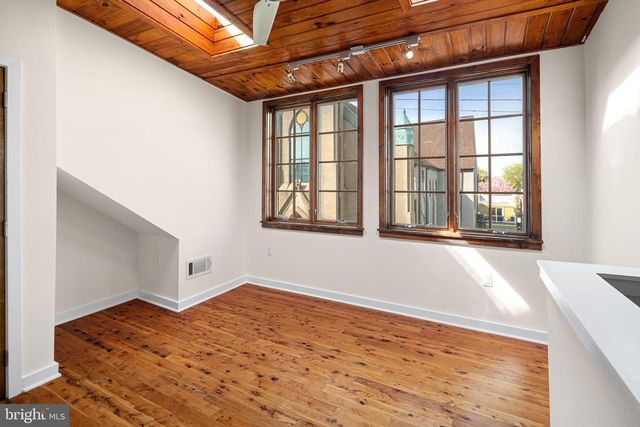 1245 E COLUMBIA AVE, Philadelphia, PA 19125