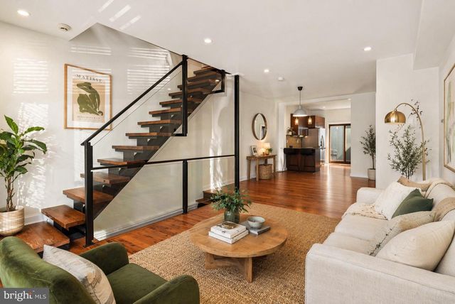 1245 E COLUMBIA AVE, Philadelphia, PA 19125