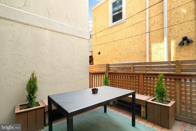 1245 E COLUMBIA AVE, Philadelphia, PA 19125