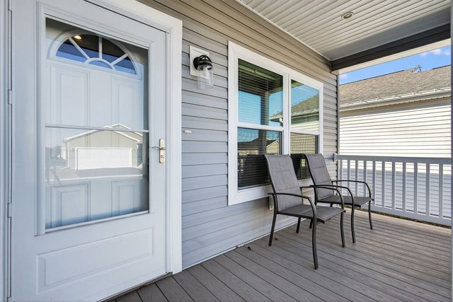 169 Hialeah Lane, Grayslake, IL 60030