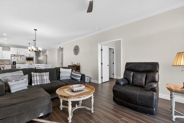 169 Hialeah Lane, Grayslake, IL 60030