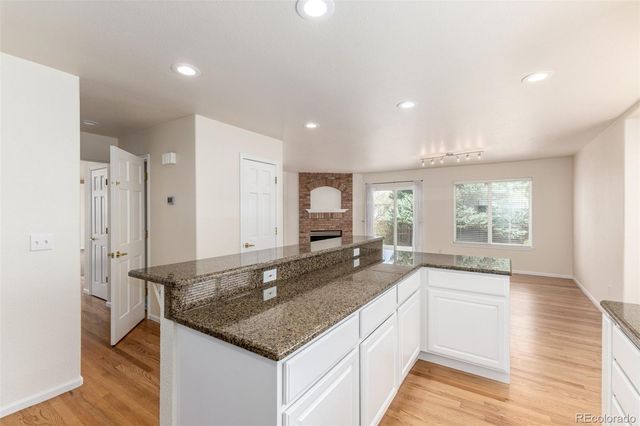 8825 Fairview Oaks Place, Lone Tree, CO 80124