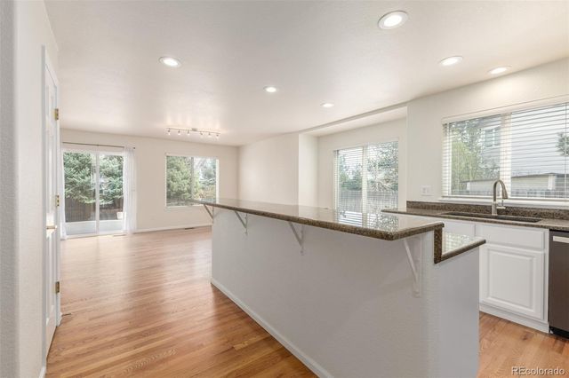 8825 Fairview Oaks Place, Lone Tree, CO 80124