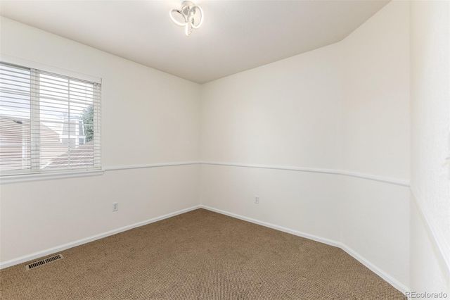 8825 Fairview Oaks Place, Lone Tree, CO 80124