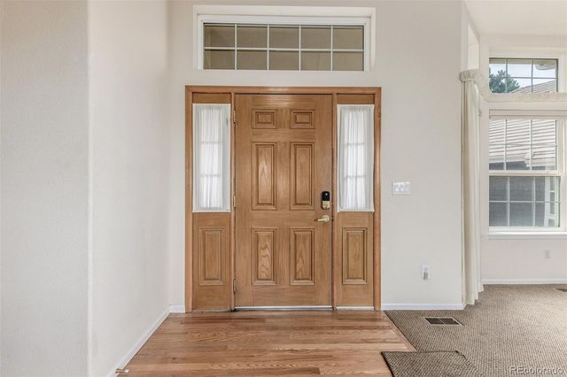 8825 Fairview Oaks Place, Lone Tree, CO 80124