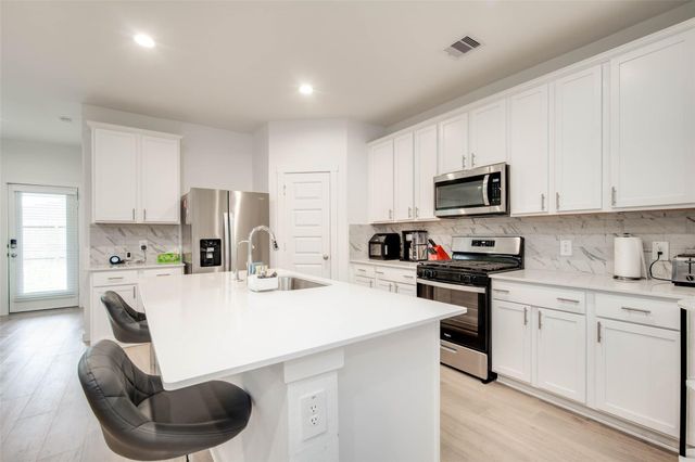 4327 Whitefish Lane, Fulshear, TX 77494