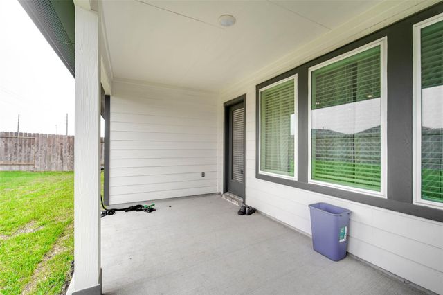 4327 Whitefish Lane, Fulshear, TX 77494