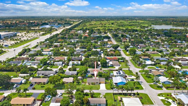 9090 Palladium Place, Lake Worth, FL 33467