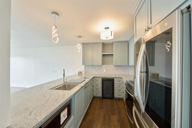 801 River Road E-111, Montgomery, TX 77356