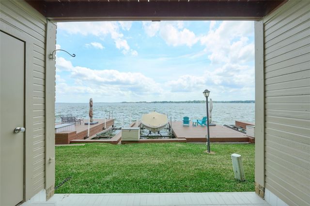 801 River Road E-111, Montgomery, TX 77356