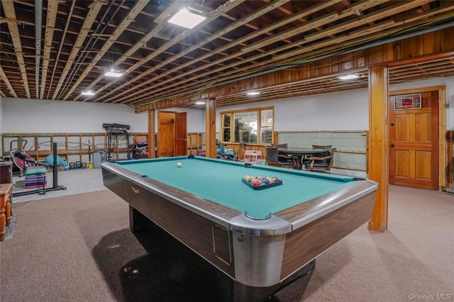 84 Ulster Avenue, Esopus, NY 12487